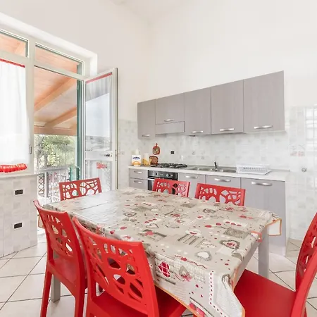 Isba Da - Gioia Apartment Procida